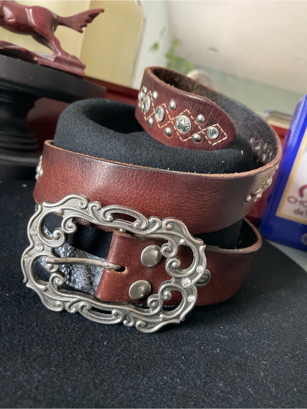 BKE Studded Rhinestone Brown Leather Belt with Ornate Silver Buckle 33-38”